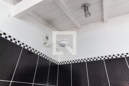 Casa de condomínio à venda com 400m², 4 quartos e 4 vagas Casa de condomínio à venda com 400m², 4 quartos e 4 vagasSuíte