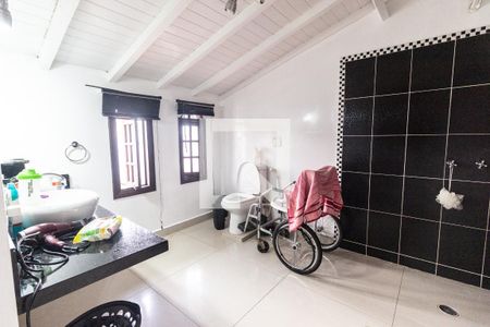 Casa de condomínio à venda com 400m², 4 quartos e 4 vagas Casa de condomínio à venda com 400m², 4 quartos e 4 vagasSuíte