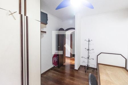 Casa de condomínio à venda com 400m², 4 quartos e 4 vagas Casa de condomínio à venda com 400m², 4 quartos e 4 vagasQuarto 1