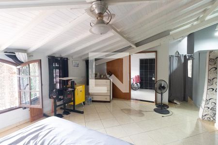 Casa de condomínio à venda com 400m², 4 quartos e 4 vagas Casa de condomínio à venda com 400m², 4 quartos e 4 vagasQuarto 4