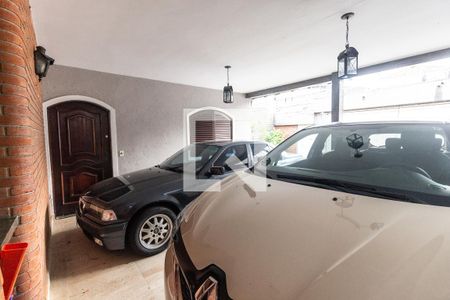 Casa de condomínio à venda com 400m², 4 quartos e 4 vagas Casa de condomínio à venda com 400m², 4 quartos e 4 vagasGaragem