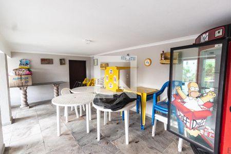 Casa de condomínio à venda com 400m², 4 quartos e 4 vagas Casa de condomínio à venda com 400m², 4 quartos e 4 vagasÁrea comum