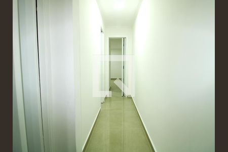 Corredor de casa à venda com 3 quartos, 110m² em Vila Nova Mazzei, São Paulo