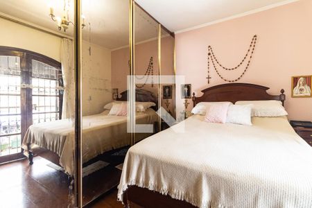 Casa à venda com 196m², 3 quartos e 3 vagas Casa à venda com 196m², 3 quartos e 3 vagasSuíte