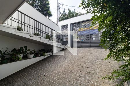 Casa à venda com 196m², 3 quartos e 3 vagas Casa à venda com 196m², 3 quartos e 3 vagasGaragem