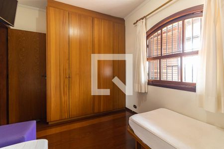 Casa à venda com 196m², 3 quartos e 3 vagas Casa à venda com 196m², 3 quartos e 3 vagasQuarto 2