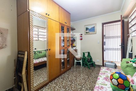 Casa à venda com 196m², 3 quartos e 3 vagas Casa à venda com 196m², 3 quartos e 3 vagasQuarto de Serviço