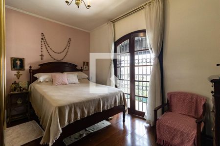 Casa à venda com 196m², 3 quartos e 3 vagas Casa à venda com 196m², 3 quartos e 3 vagasSuíte