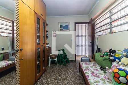 Casa à venda com 196m², 3 quartos e 3 vagas Casa à venda com 196m², 3 quartos e 3 vagasQuarto de Serviço