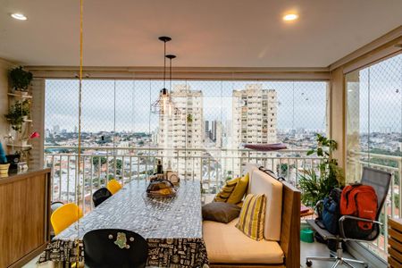 Varanda Sala de apartamento à venda com 2 quartos, 61m² em Vila Monte Alegre, São Paulo
