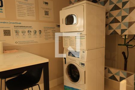 Studio à venda com 25m², 1 quarto e sem vaga Studio à venda com 25m², 1 quarto e sem vagaLavanderia