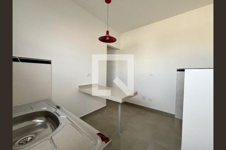 Cozinha  de apartamento para alugar com 1 quarto, 25m² em Vila Guarani (zona Sul), São Paulo