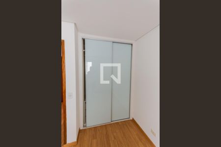 Armário de apartamento à venda com 2 quartos, 39m² em Parque das Nações, Santo André