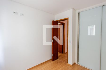 Quarto 1 de apartamento à venda com 2 quartos, 39m² em Parque das Nações, Santo André