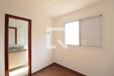 Suite de apartamento à venda com 3 quartos, 82m² em Castelo, Belo Horizonte