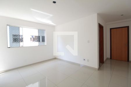 Sala de apartamento à venda com 3 quartos, 82m² em Castelo, Belo Horizonte
