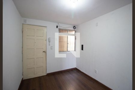 Sala de apartamento para alugar com 1 quarto, 45m² em Conjunto Residencial José Bonifácio, São Paulo