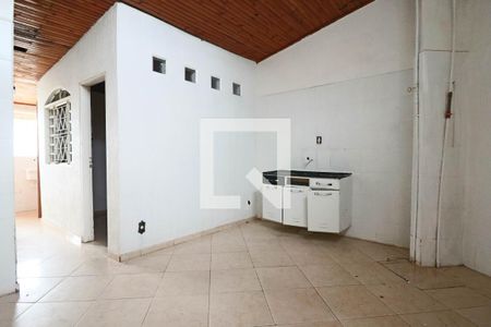 Sala e Cozinha de kitnet/studio para alugar com 1 quarto, 50m² em Conjunto 4, Brasília