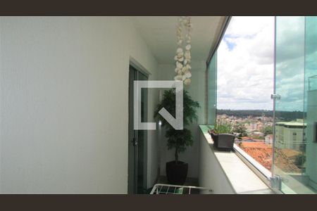 Apartamento à venda com 3 quartos, 92m² em Serrano, Belo Horizonte