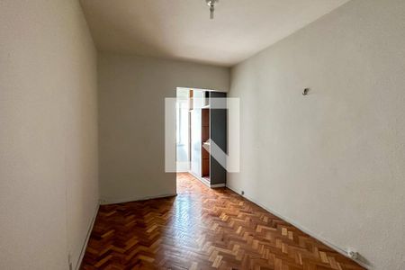 Quarto 01 de apartamento para alugar com 2 quartos, 78m² em Copacabana, Rio de Janeiro