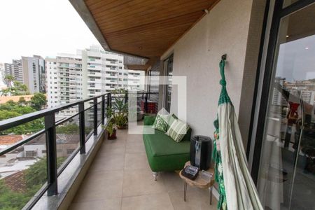 sacada de apartamento à venda com 3 quartos, 185m² em Santa Rosa, Niterói