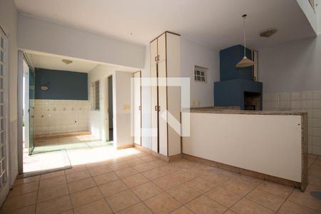 Sala 2 de casa para alugar com 3 quartos, 200m² em Conjunto F, Brasília