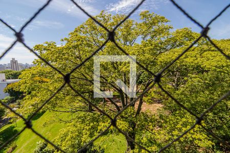 Vista de apartamento à venda com 3 quartos, 87m² em Santo Antônio, Porto Alegre