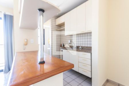 Cozinha  de apartamento para alugar com 1 quarto, 51m² em Centro, Ribeirão Preto