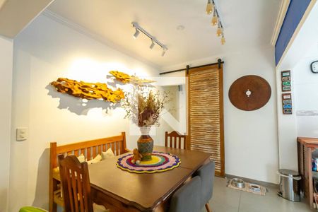 Sala de Jantar de casa à venda com 3 quartos, 131m² em Anchieta, São Bernardo do Campo