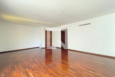 Sala de apartamento à venda com 3 quartos, 130m² em Petrópolis, Porto Alegre