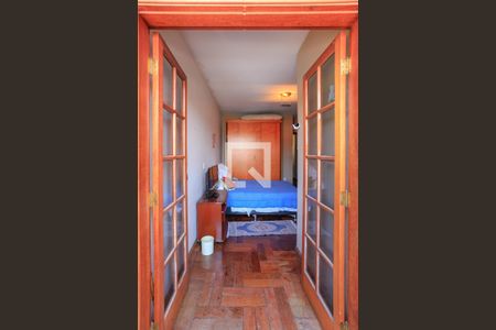 Casa à venda com 246m², 4 quartos e 4 vagas Casa à venda com 246m², 4 quartos e 4 vagasSuíte 4