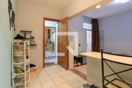 Casa à venda com 246m², 4 quartos e 4 vagas Casa à venda com 246m², 4 quartos e 4 vagasSuíte 1