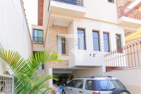 Casa à venda com 246m², 4 quartos e 4 vagas Casa à venda com 246m², 4 quartos e 4 vagasÁrea Externa