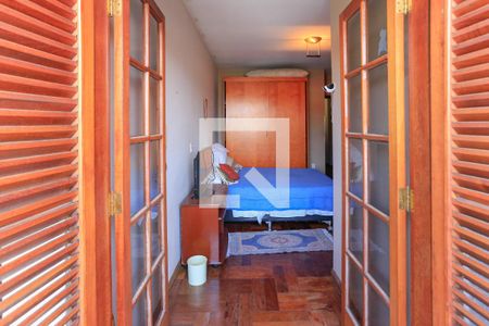 Casa à venda com 246m², 4 quartos e 4 vagas Casa à venda com 246m², 4 quartos e 4 vagasSuíte 4