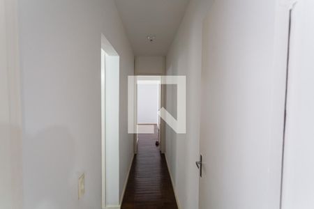 Corredor de apartamento à venda com 2 quartos, 90m² em São Lucas, Belo Horizonte