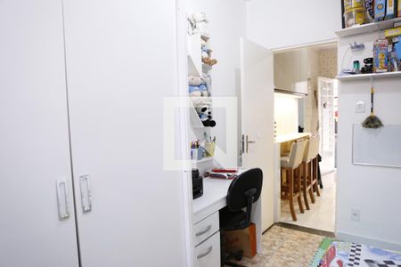 Quarto 2 de casa para alugar com 2 quartos, 90m² em Vila Albertina, São Paulo