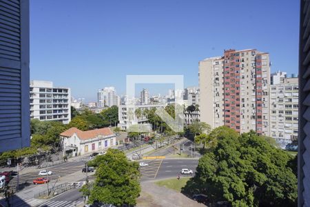 Sala - Vista de apartamento para alugar com 1 quarto, 59m² em Bom Fim, Porto Alegre