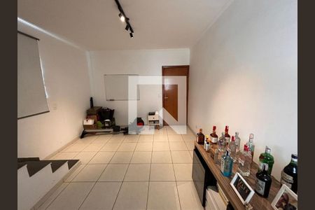 Casa à venda com 2 quartos, 190m² em Santa Terezinha, São Bernardo do Campo
