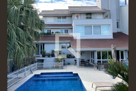 Casa à venda com 476m², 4 quartos e 4 vagas