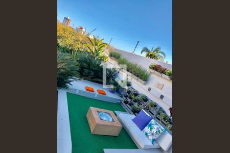 Casa à venda com 476m², 4 quartos e 4 vagas