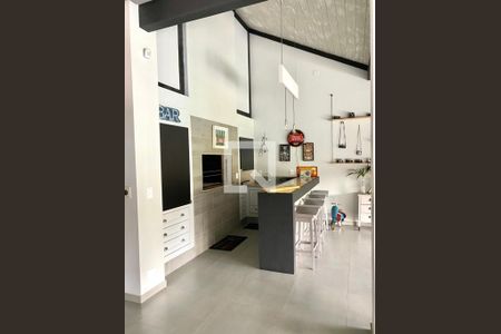 Casa à venda com 476m², 4 quartos e 4 vagas