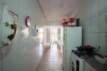 Cozinha 1 de casa à venda com 4 quartos, 150m² em Parque Paineiras, São Paulo