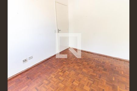 Quarto 2 de apartamento para alugar com 3 quartos, 57m² em Vila Bertioga, São Paulo