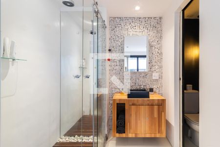 Banheiro de kitnet/studio à venda com 1 quarto, 29m² em Itaim Bibi, São Paulo