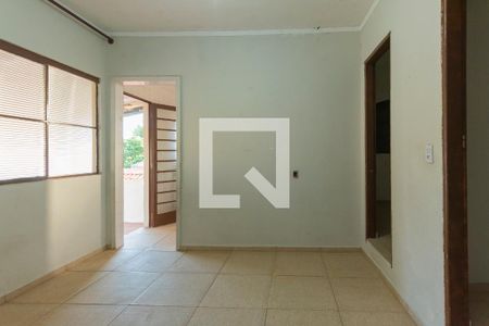 Sala de casa para alugar com 2 quartos, 100m² em Jardim São Fernando, Campinas