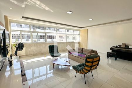 Apartamento à venda com 180m², 3 quartos e 1 vagaSala