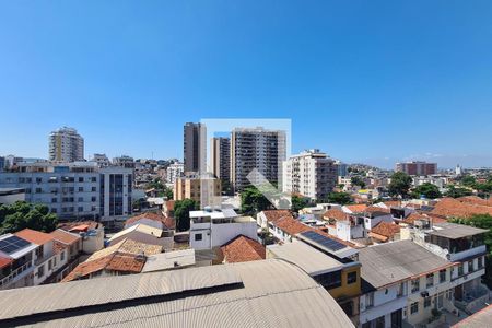 Sala vista  de apartamento à venda com 2 quartos, 48m² em Cachambi, Rio de Janeiro