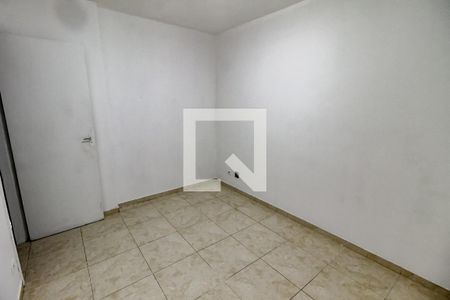 quarto 1 de apartamento para alugar com 2 quartos, 73m² em Jardim Maria Rosa, Taboão da Serra