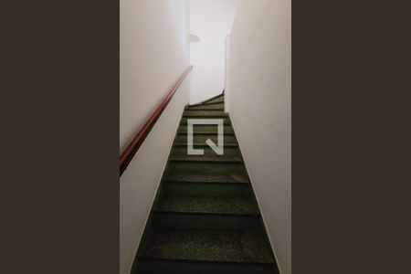 Escada de casa à venda com 3 quartos, 168m² em Casa Branca, Santo André