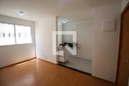 Sala de apartamento para alugar com 2 quartos, 43m² em Colônia (zona Leste), São Paulo